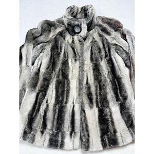 Barneys New York Co-op Faux Fur Sm. Gray Cozy Downtown Glam Retro Urban Luxe